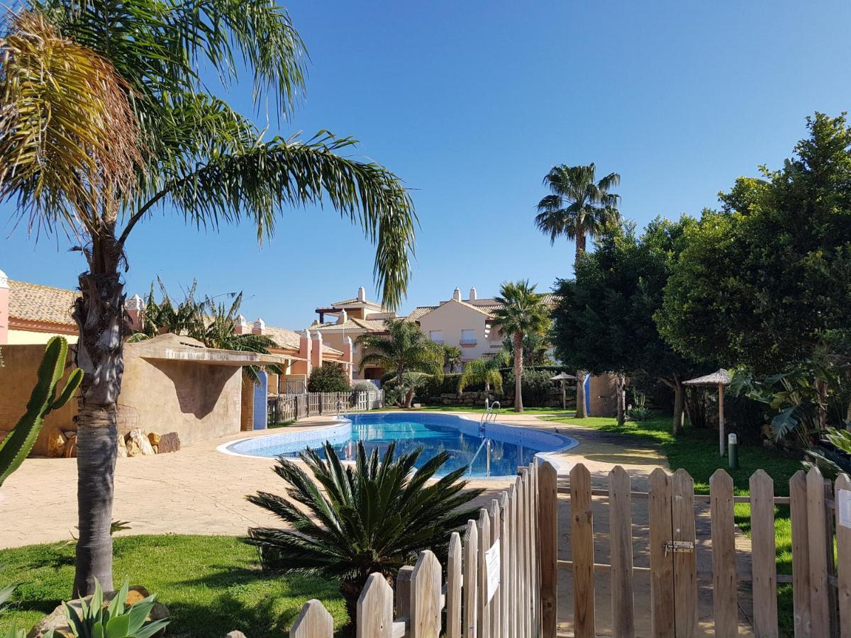 Akutuna - Casa Familiar Con Piscina , Garaje & Pista De Padel Zahara de los Atunes Zewnętrze zdjęcie